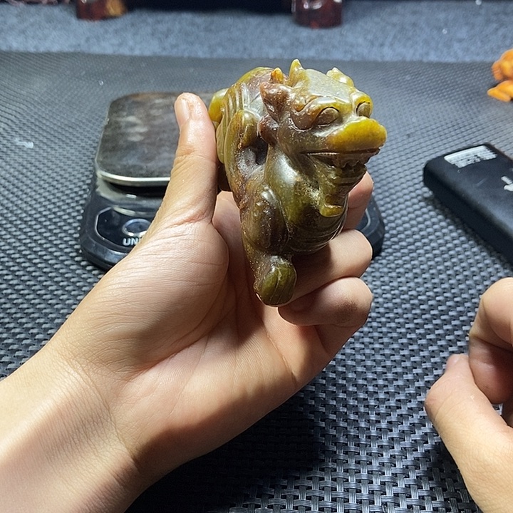 和田玉（糖玉）未镶嵌挂件