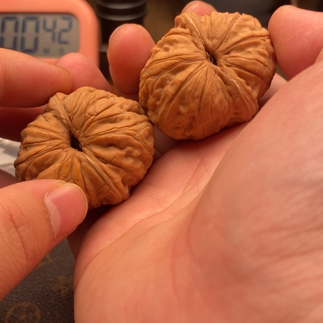 文玩核桃吊坠文玩了一个小时