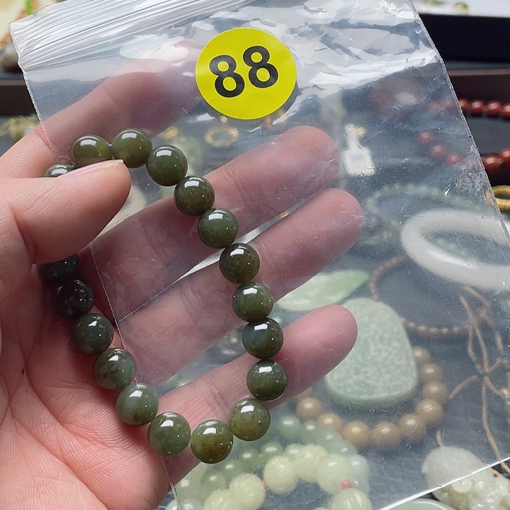 和田玉手串未镶嵌杨*英