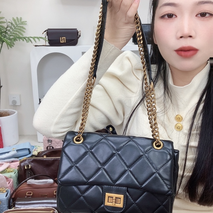 小牛皮（革）牛剖层皮革牛皮（革）
