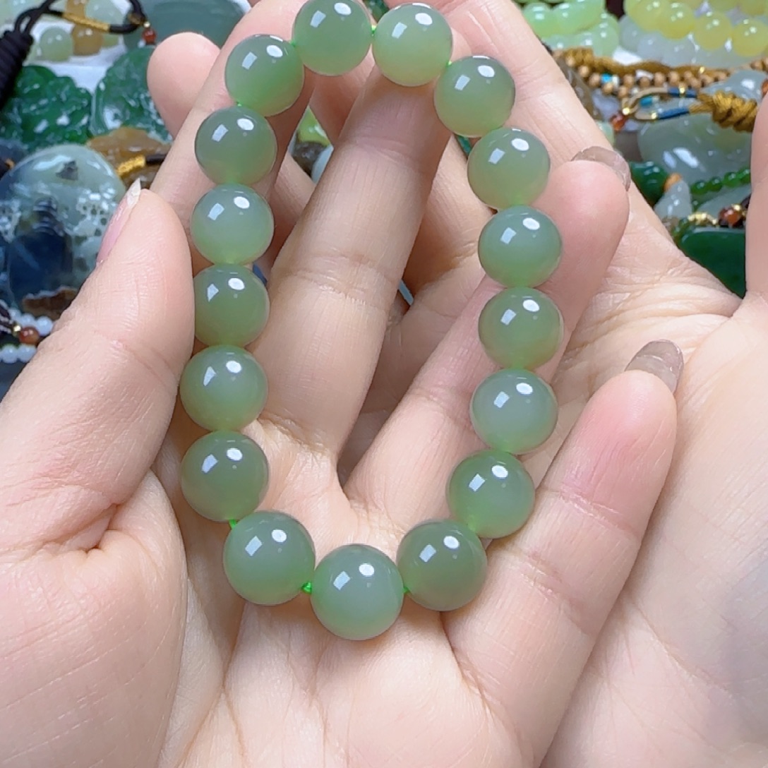 枫***和田玉未镶嵌颈饰