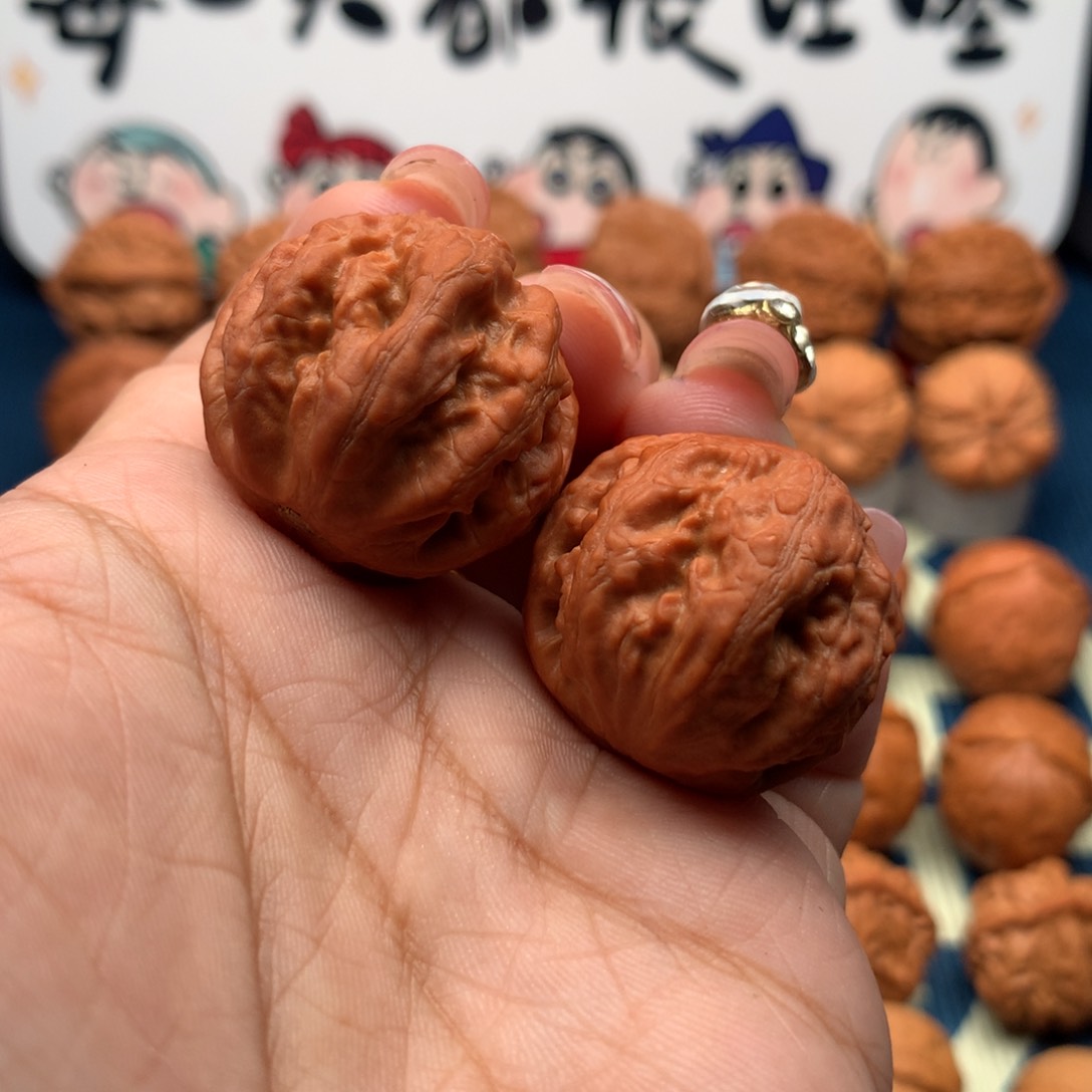 文玩核桃把件南**事核桃