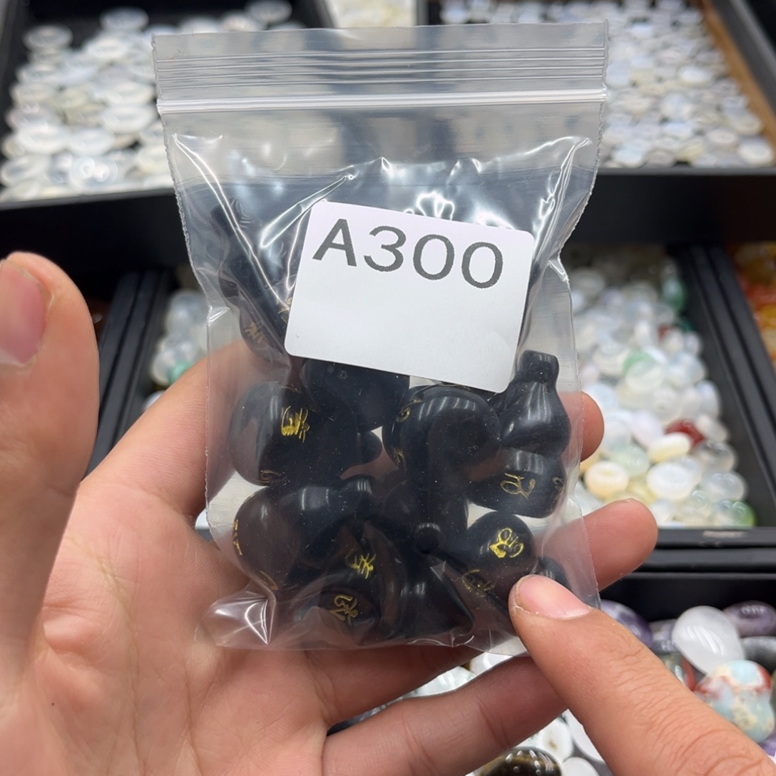 A****玛瑙/玉髓合金颈饰