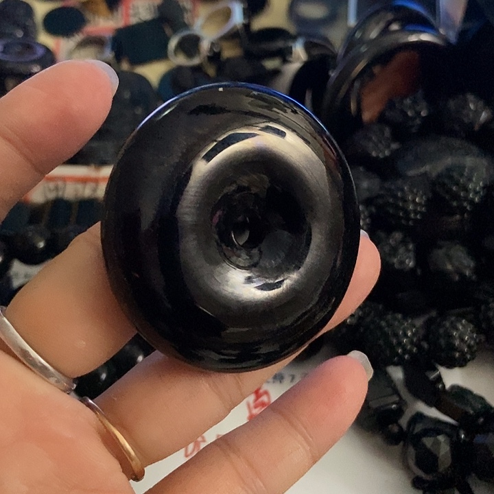老***恭翡翠未镶嵌颈饰墨翠