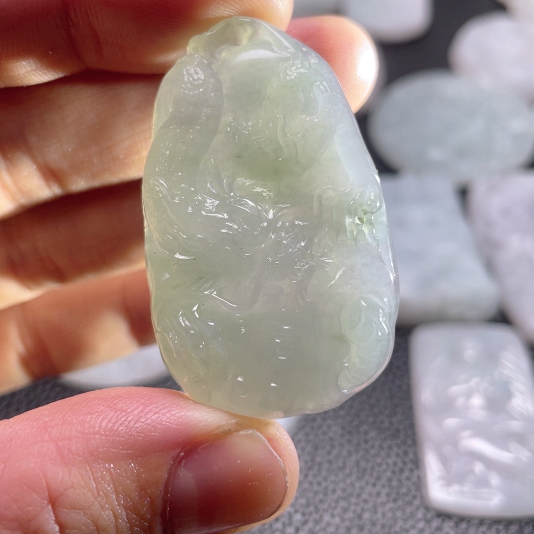 颈饰未镶嵌翡翠翡翠