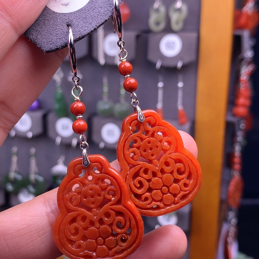 【闪购商品】翡翠耳饰银S925镶嵌ヽ****脑