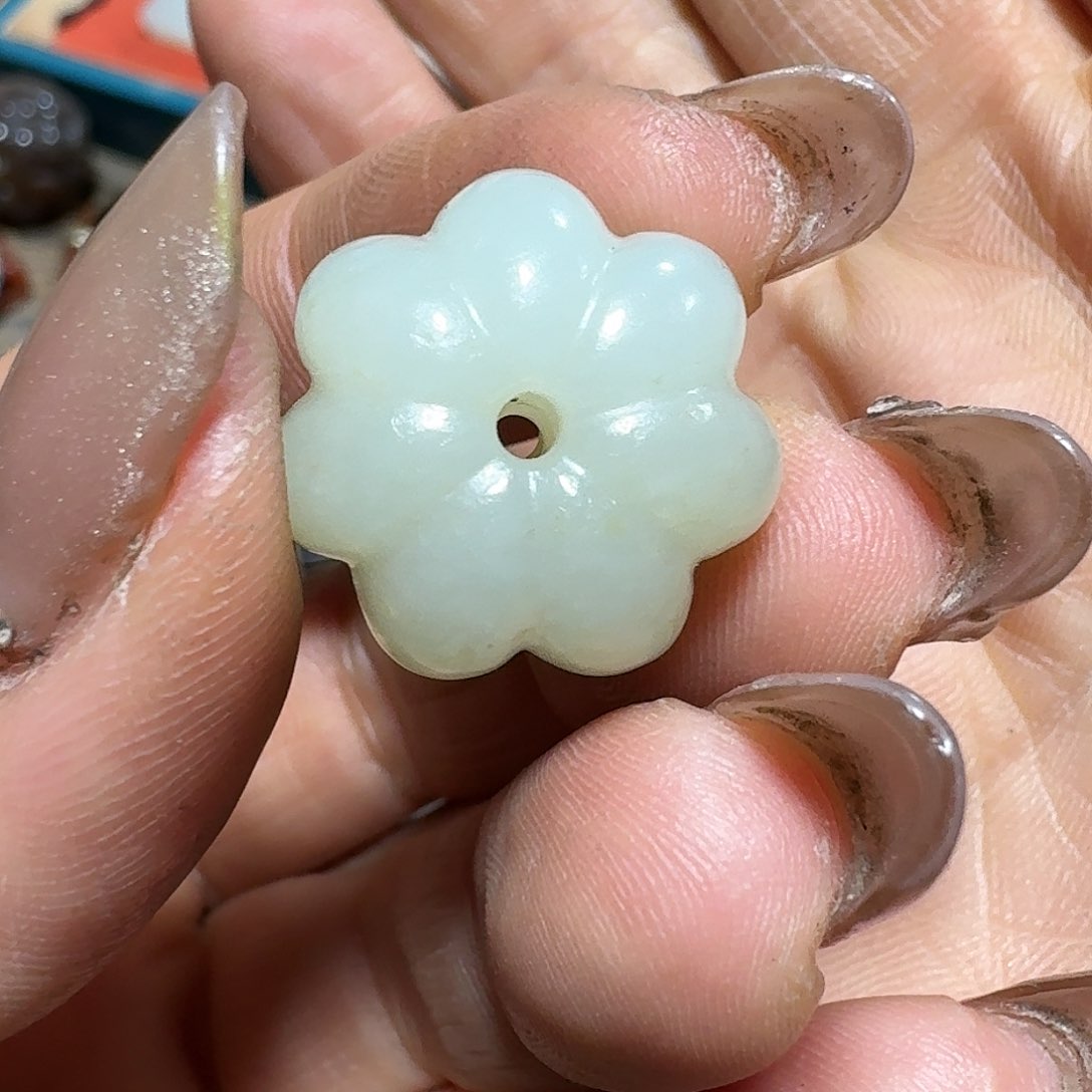 和田玉（糖玉）笔搁未镶嵌