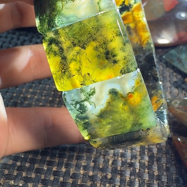 鞍***侯玛瑙/玉髓未镶嵌颈饰