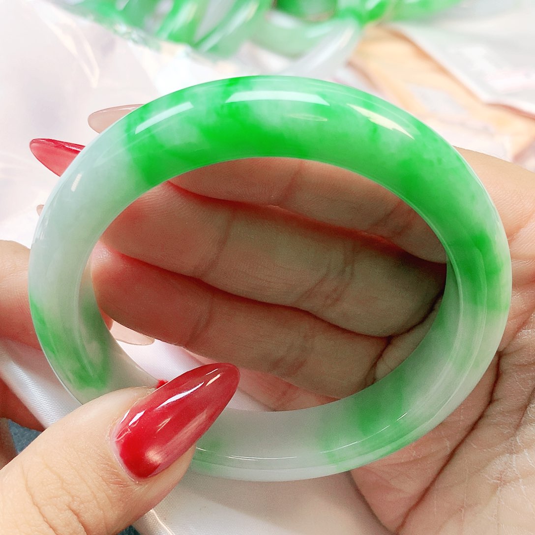 未镶嵌手镯翡翠琬***！2597强推