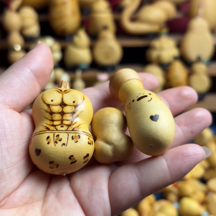 ****婷木天然葫芦香蕉，金蝉，蝉