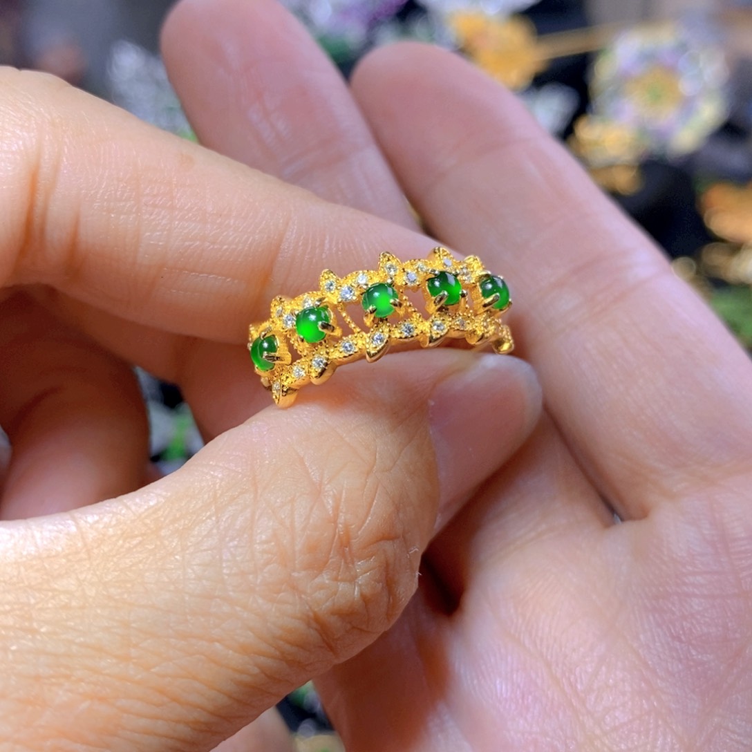 翡翠耳钉银S925镶嵌天然翡翠