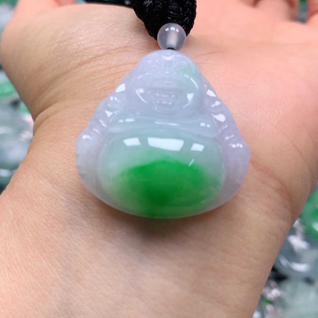 翡翠颈饰未镶嵌天然翡翠