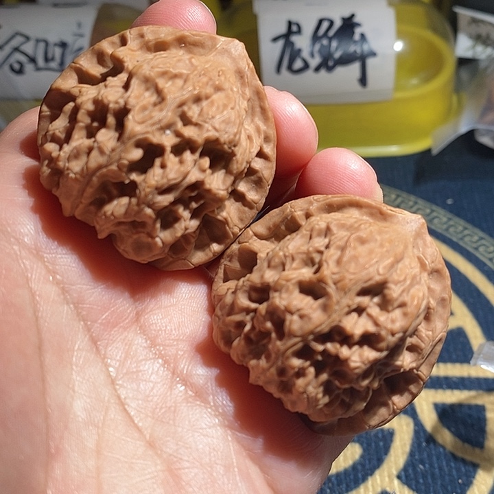 【闪购商品】文玩核桃吊坠翻天印