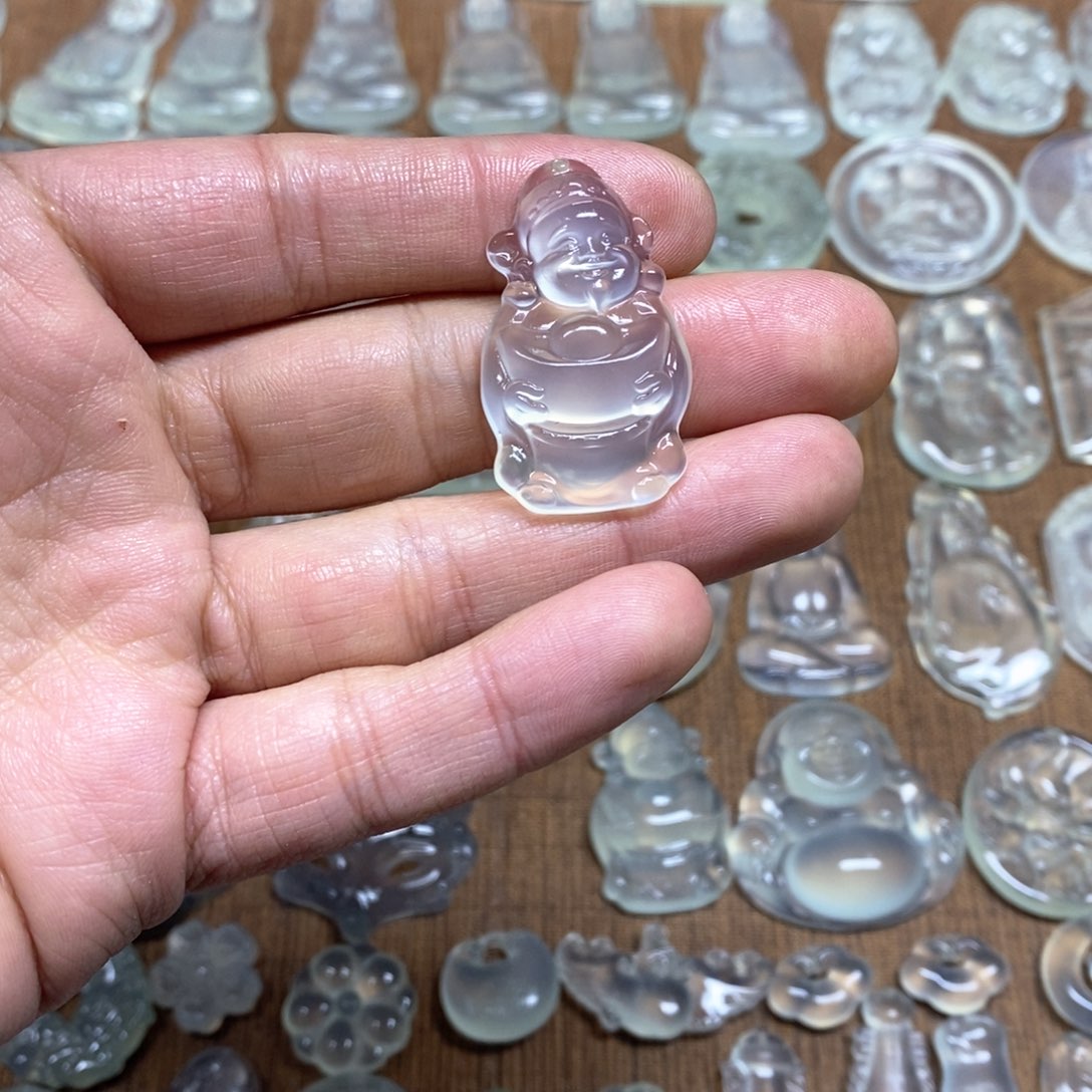 岫玉吊坠(不含链)未镶嵌