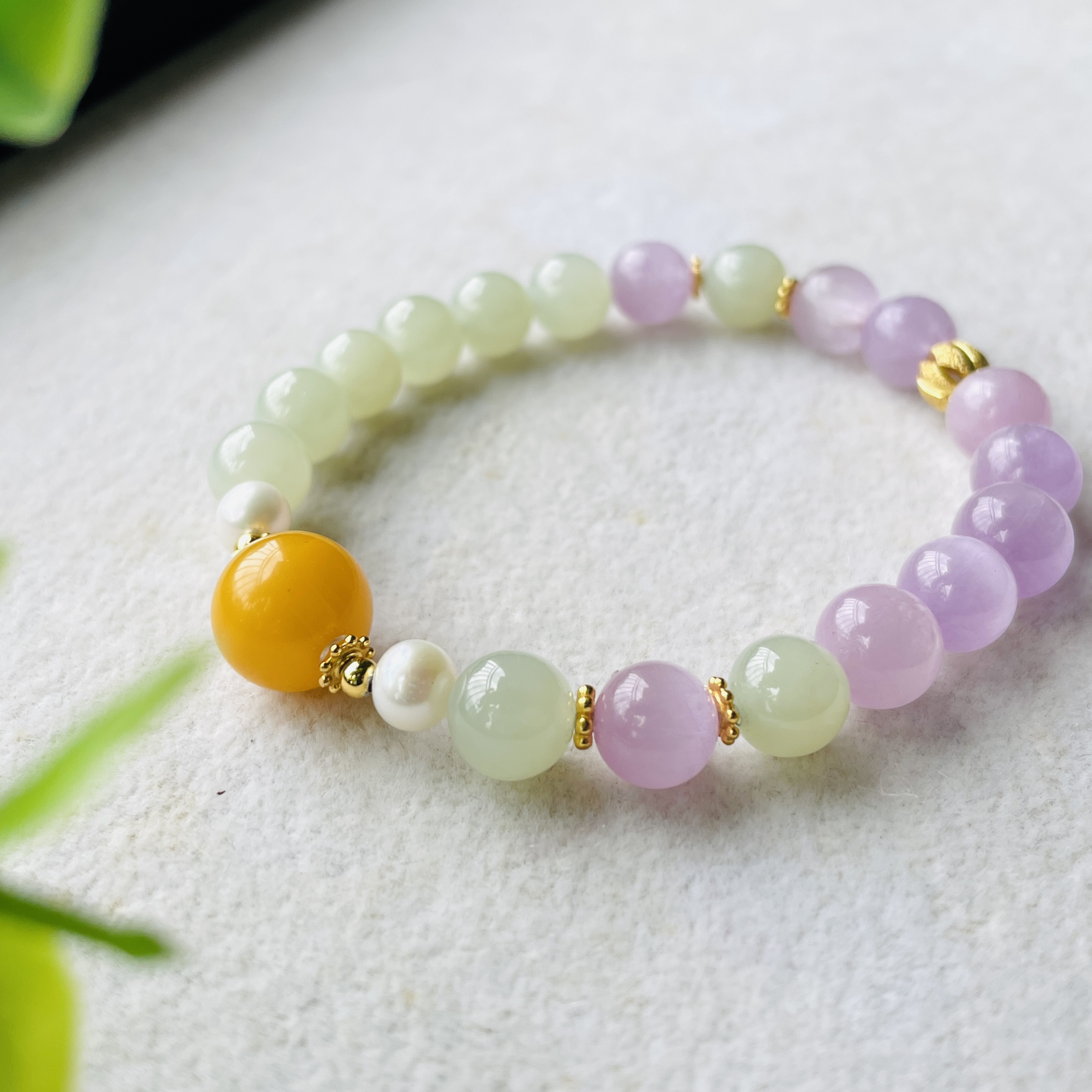 蜜蜡多宝手串精美轻奢时尚百搭气质糖果马卡龙色系小清新女款手串