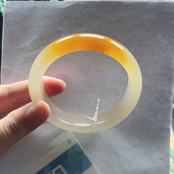 石英质玉手镯未镶嵌阳*九九63