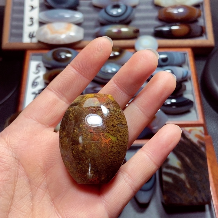 玛瑙/玉髓珠宝奇石未镶嵌
