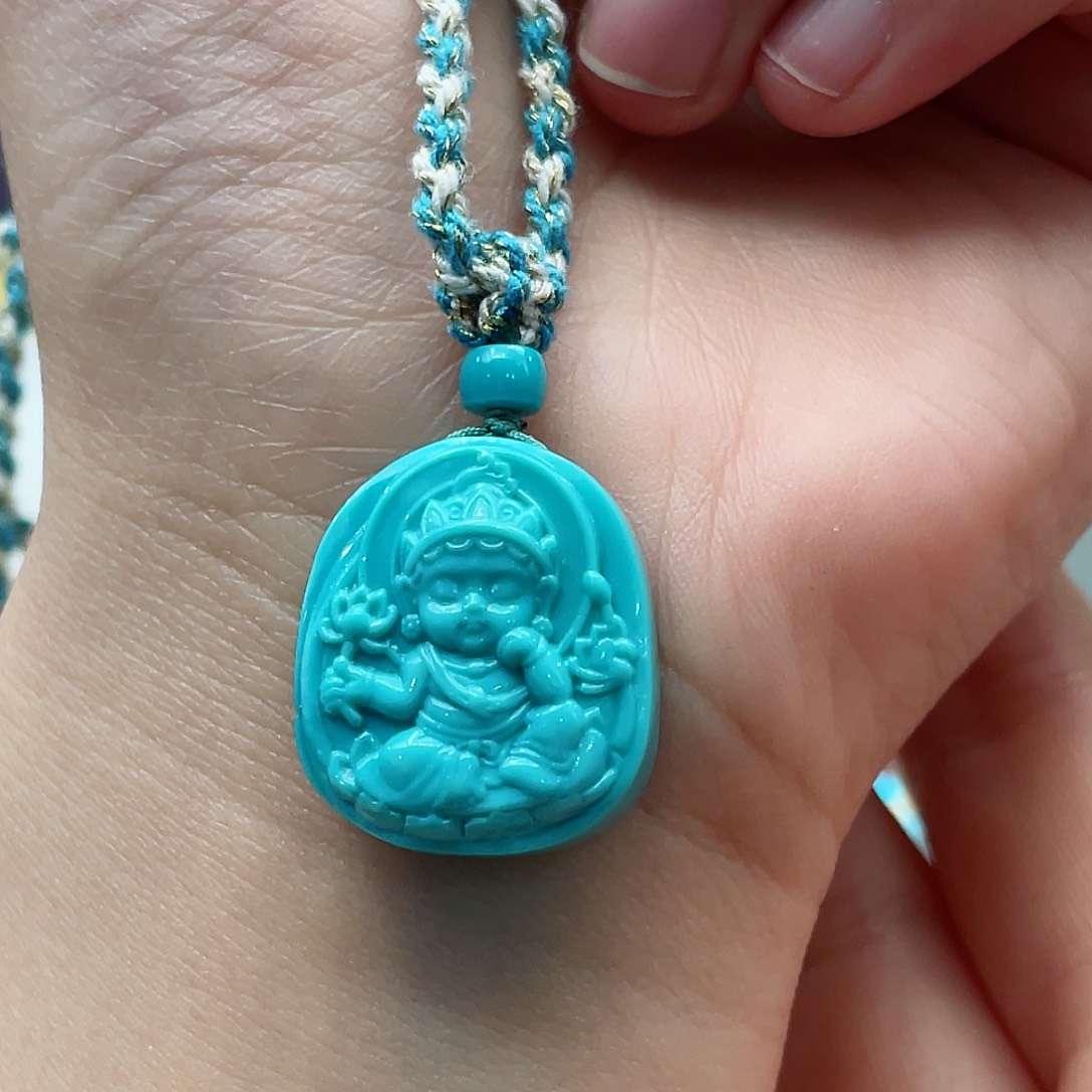 绿松石颈饰未镶嵌