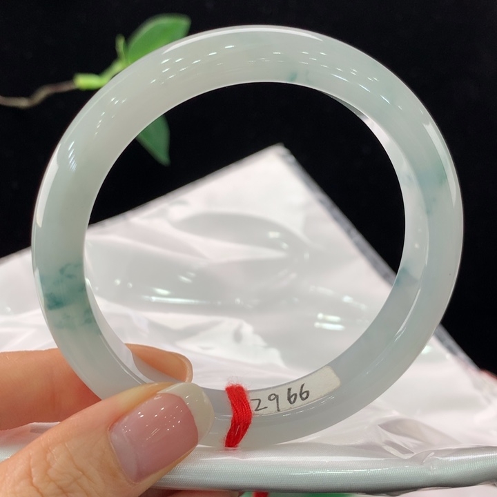 翡翠手镯未镶嵌111-2966