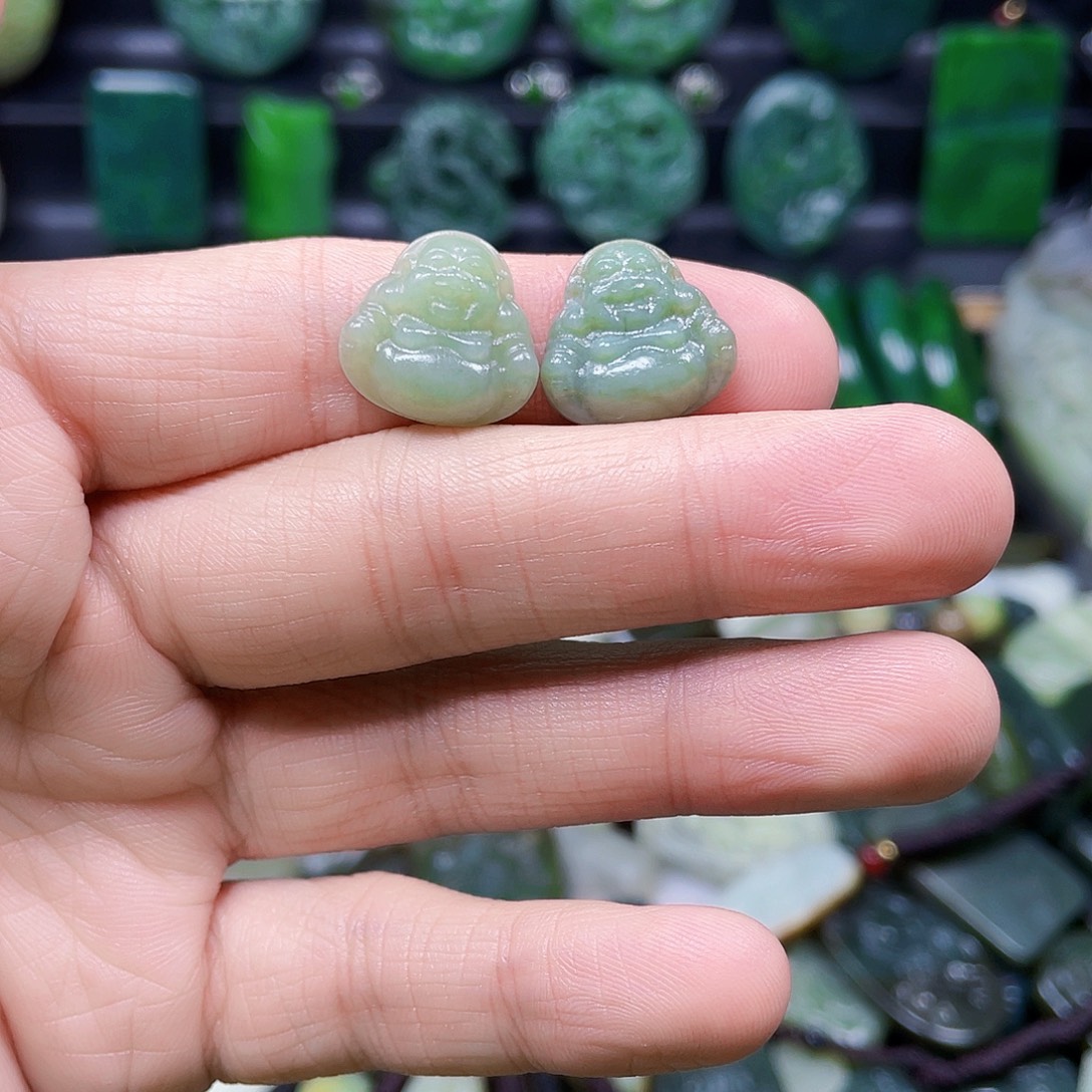 和田玉未镶嵌珠宝奇石