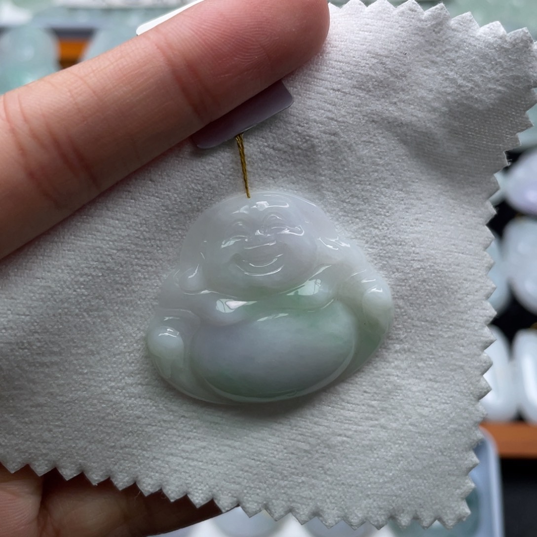颈饰未镶嵌翡翠佛公