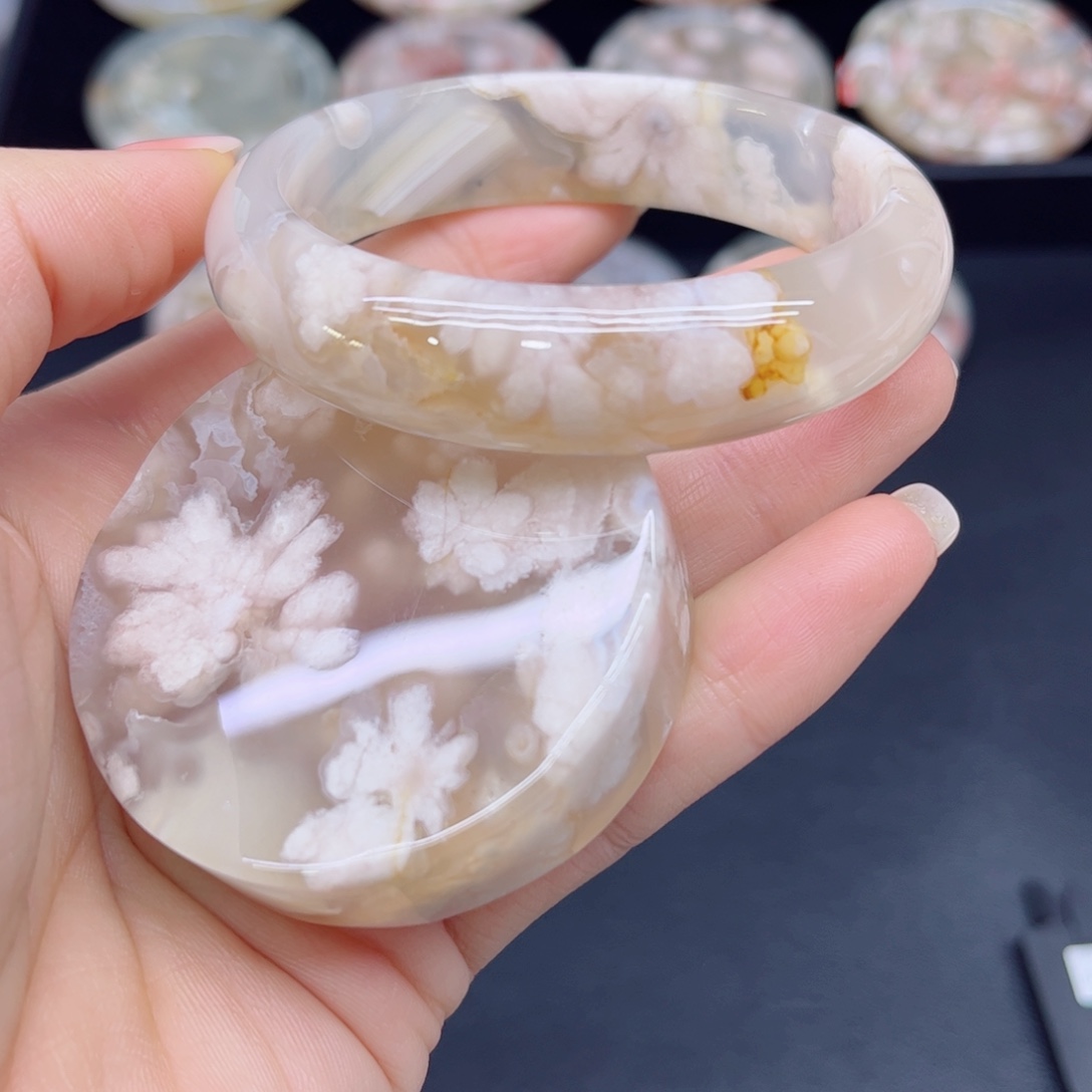 玛瑙/玉髓未镶嵌手镯57