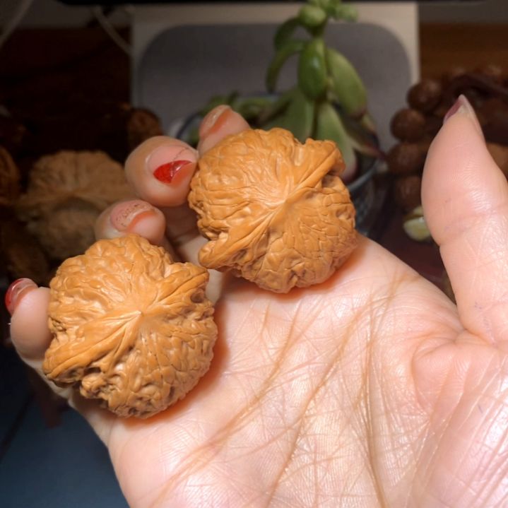 文玩核桃把件铁锤38