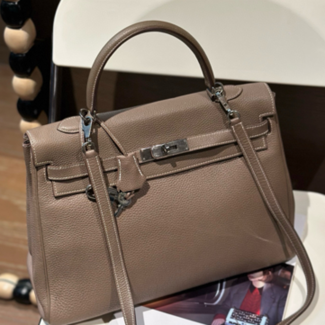 95新 Hermes/爱马仕 Kelly35大象灰银扣 Togo皮，O刻 配件肩带锁具