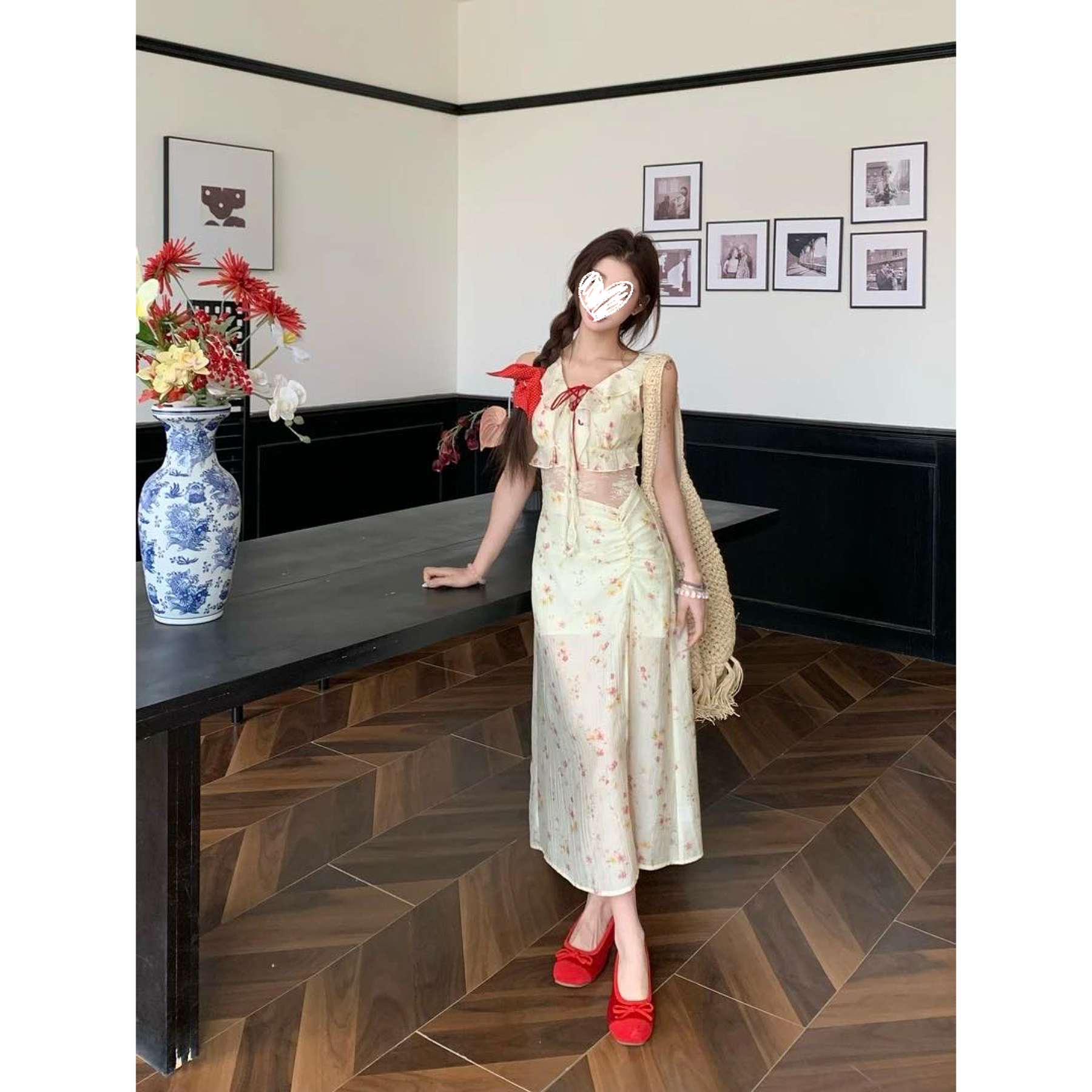 【欧若风】甜美碎花v领无袖连衣裙夏季蕾丝拼接收腰显瘦开叉长裙