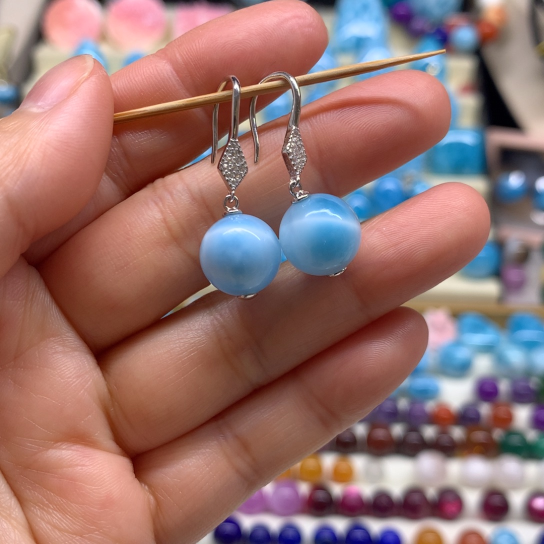 针钠钙石（海纹石）银S925镶嵌耳饰