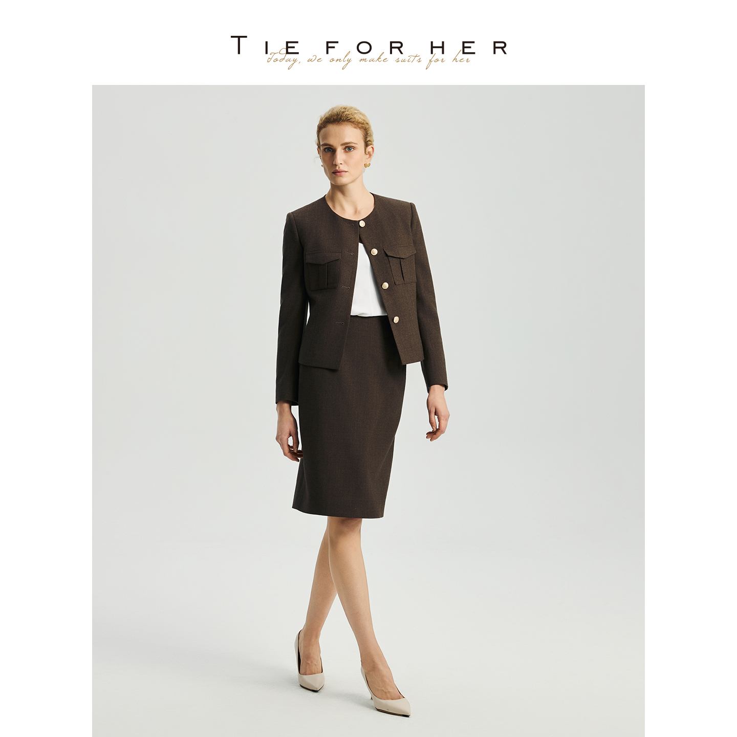 TIE FOR HER秋冬新品棕榈绿单排扣双口袋精致短外套一字半裙女