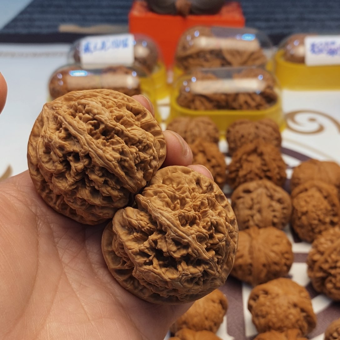 文玩核桃吊坠鸿****）粗筋47尺