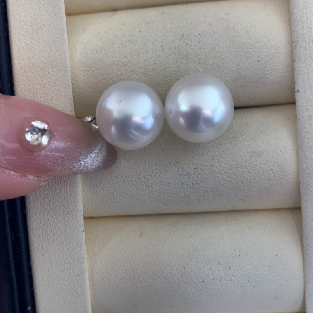 海水珍珠耳饰18K金镶嵌