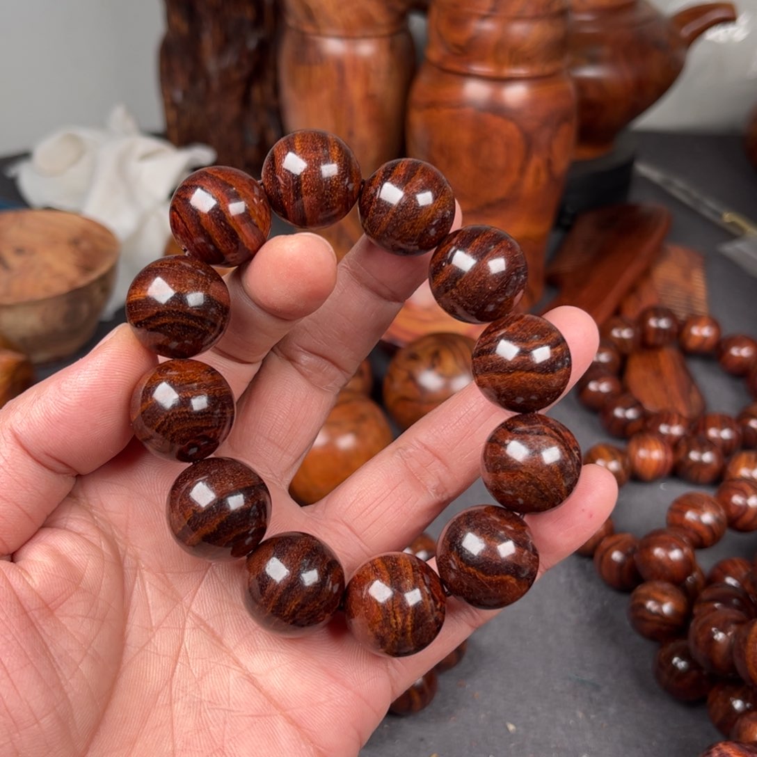 黄花梨/降香黄檀手串/手链自**龙