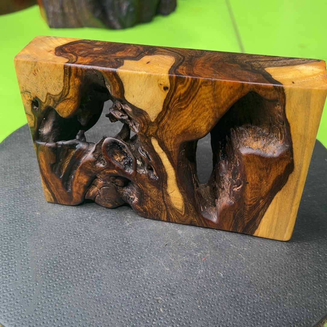 哈***镜大果紫檀（缅甸花梨）