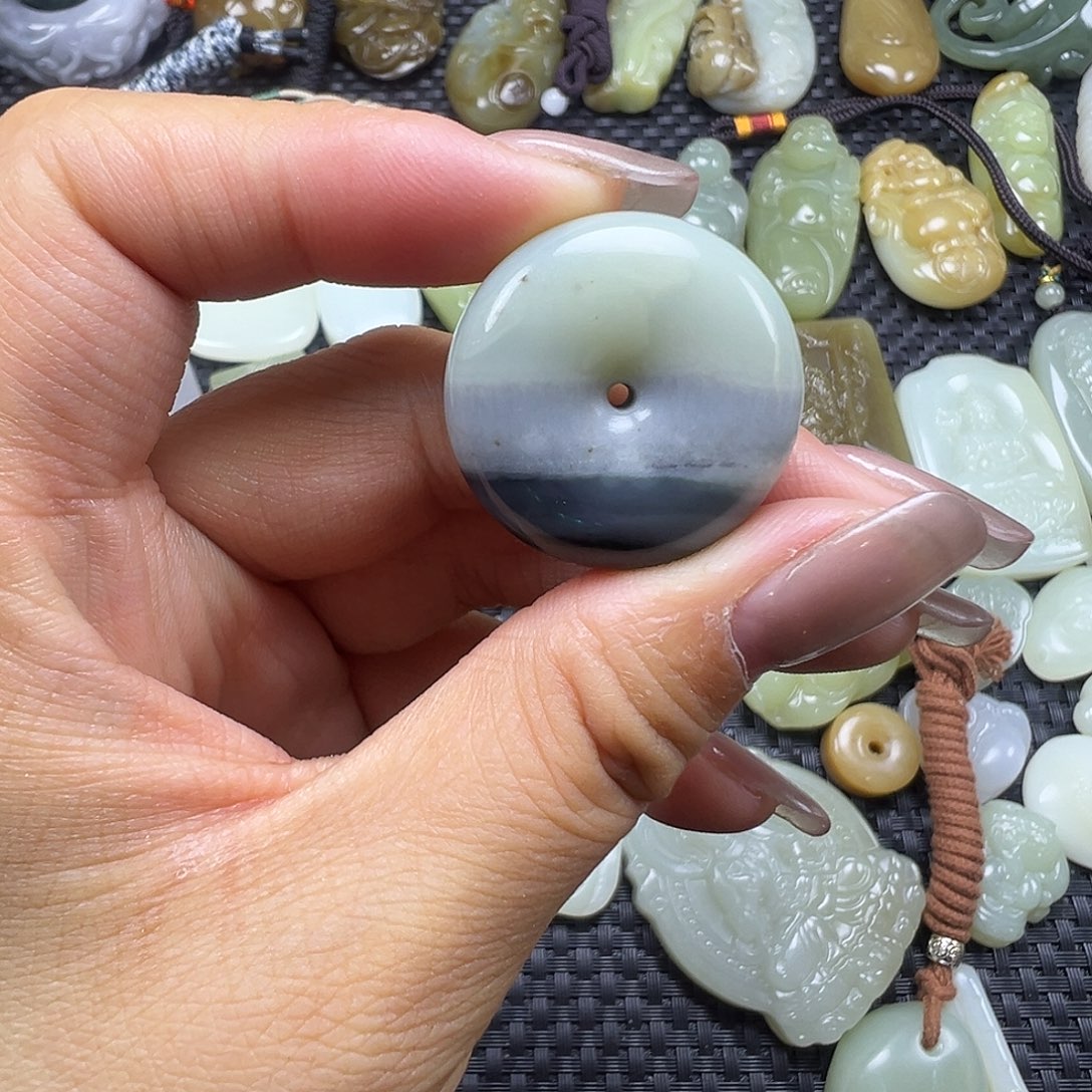 和田玉未镶嵌吊坠(不含链)卡27.9