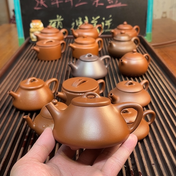 紫砂茶壶赖*昇黄龙山子冶石瓢壶