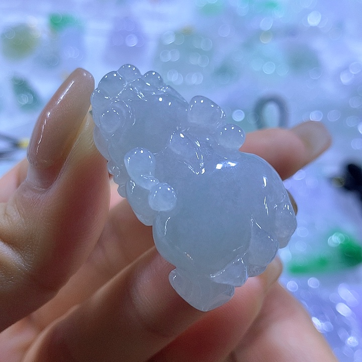 翡翠未镶嵌颈饰天然翡翠A货吊坠