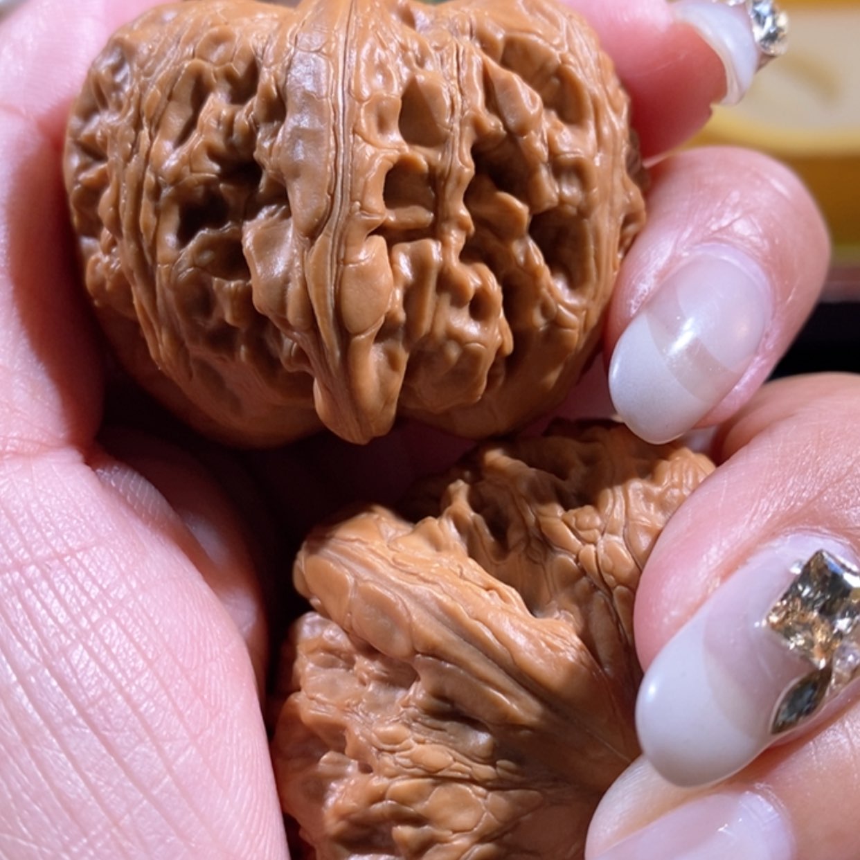 【闪购商品】文玩核桃吊坠笑**生元宝