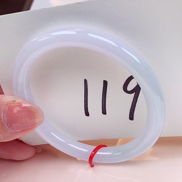 翡翠手镯（贵妃镯）未镶嵌翡翠