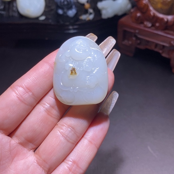 和田玉未镶嵌颈饰