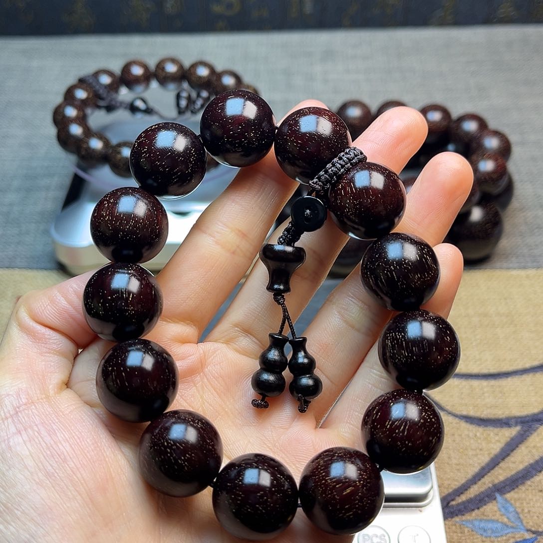 檀香紫檀（小叶紫檀）1.8 13 满星