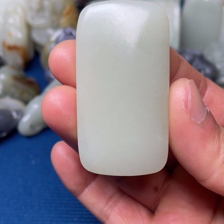 颈饰未镶嵌和田玉风*松