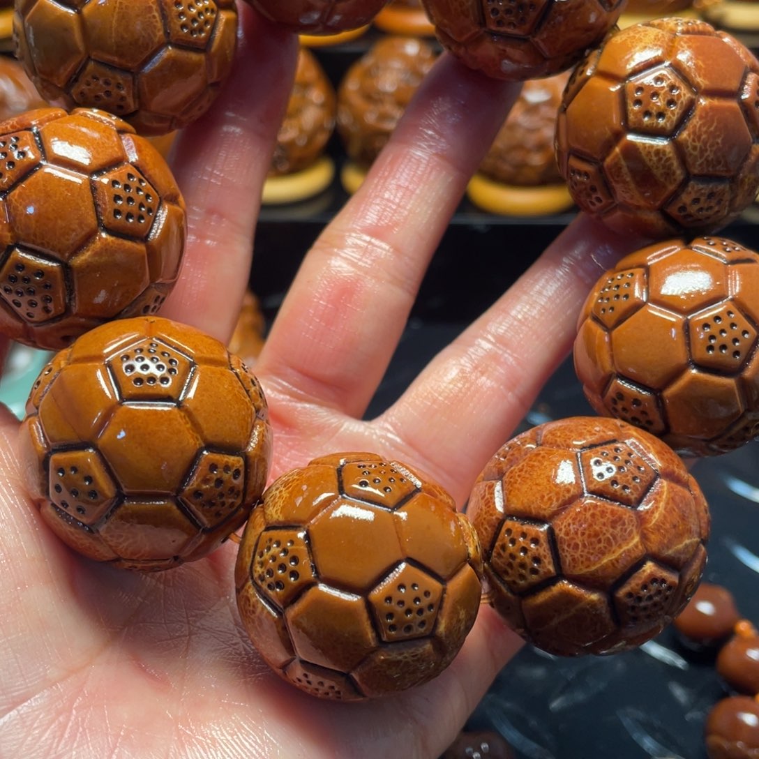 橄榄核手串/手链足球一条