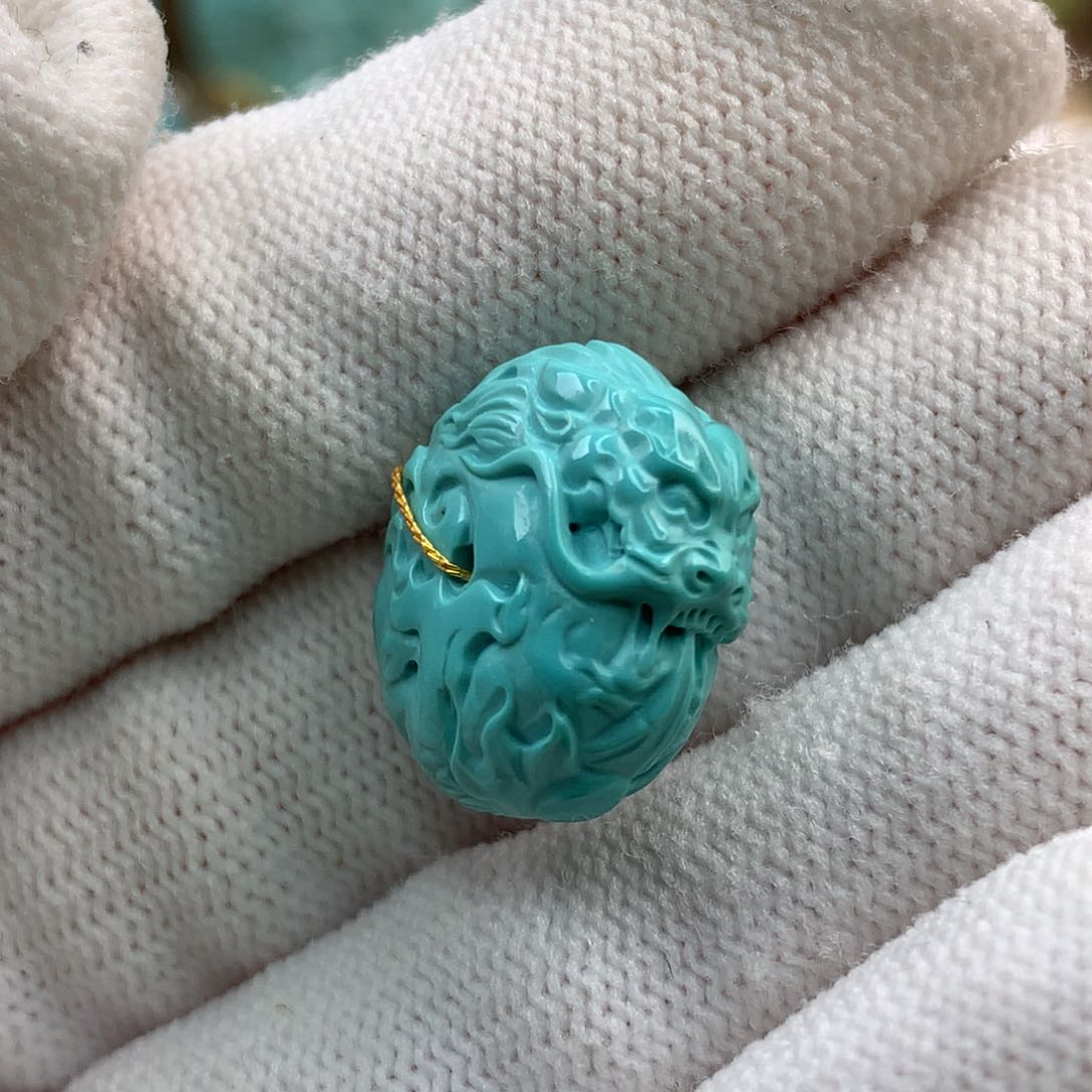 绿松石珠宝玉石未镶嵌