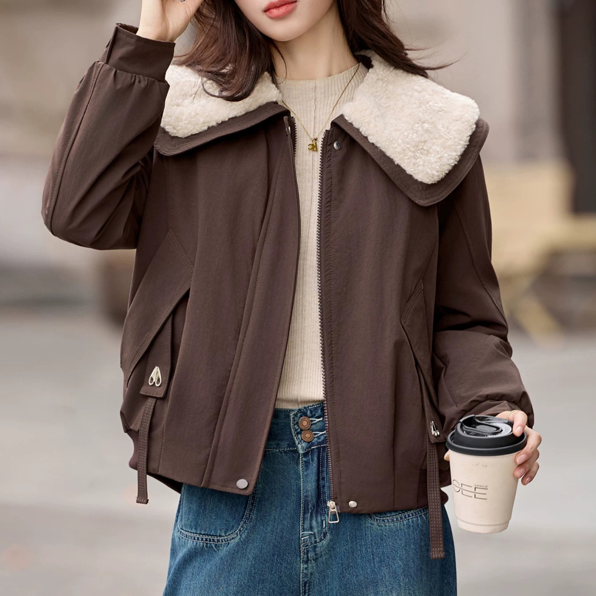 33秋冬新款翻领气质减龄加绒外套