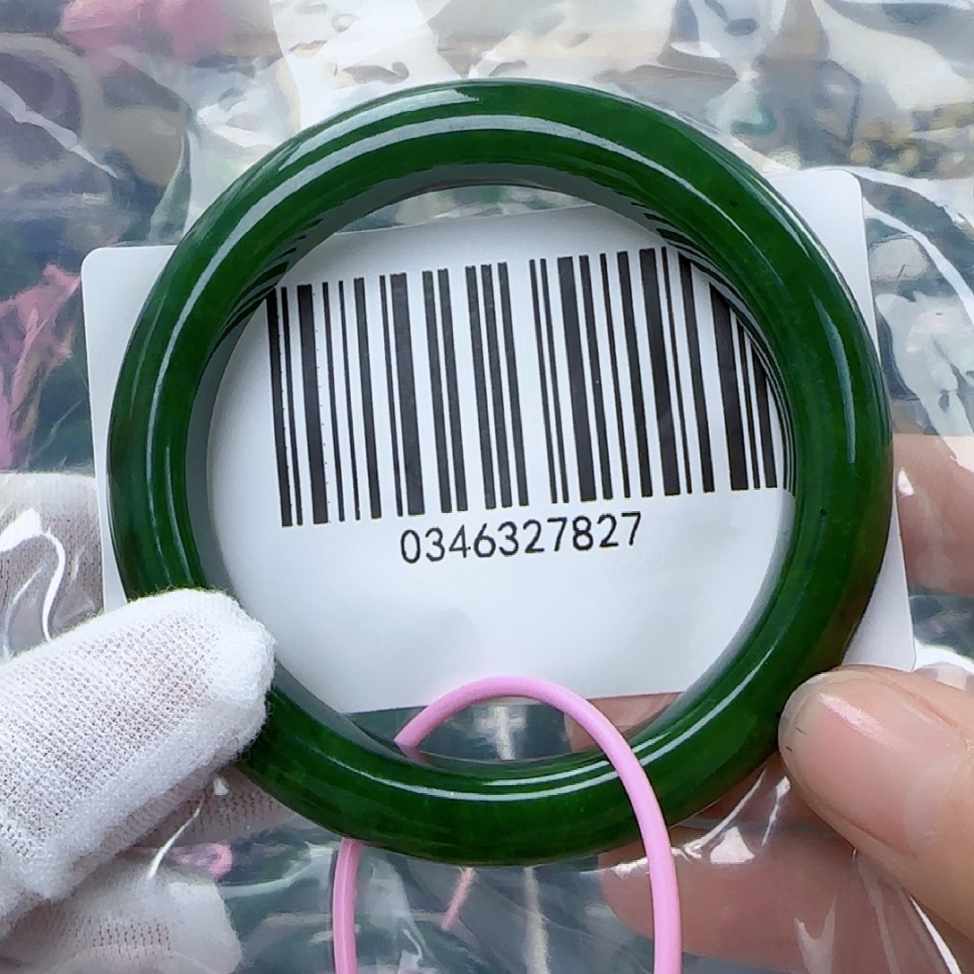 和田玉（碧玉）手镯未镶嵌微瑕56