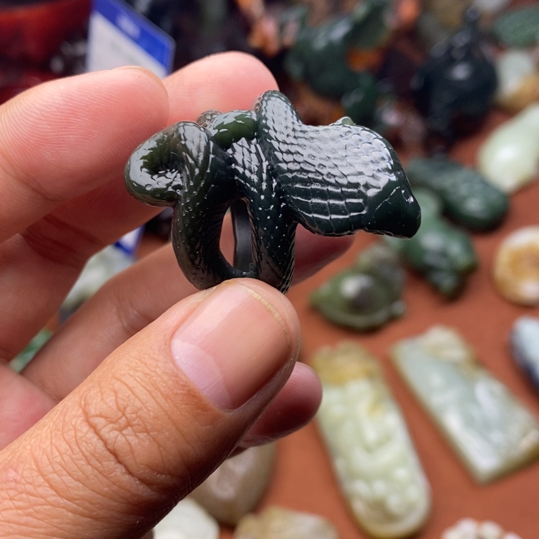 和田玉挂件未镶嵌