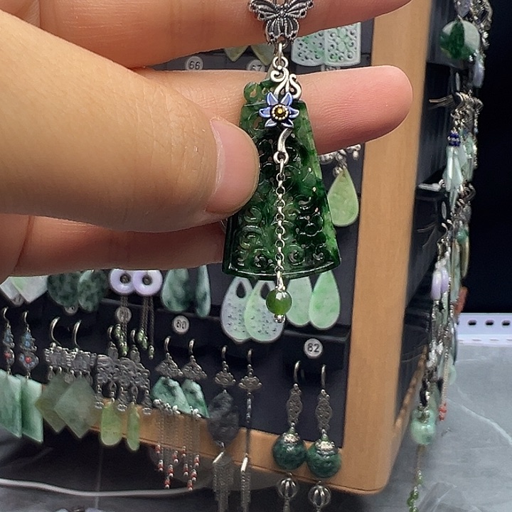 ️***几翡翠银S925镶嵌耳饰