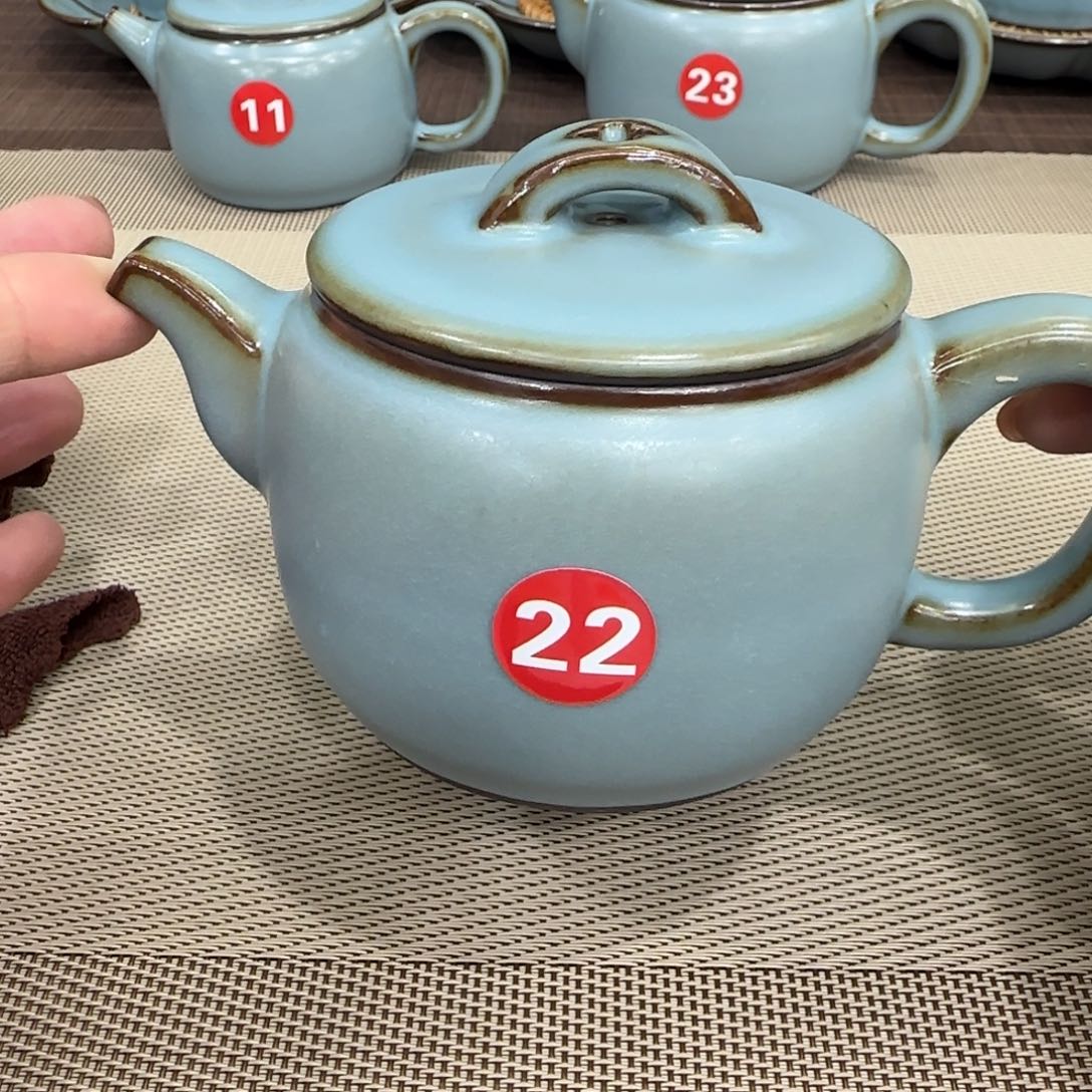 瓷片编号发货，小微瑕。。。。。